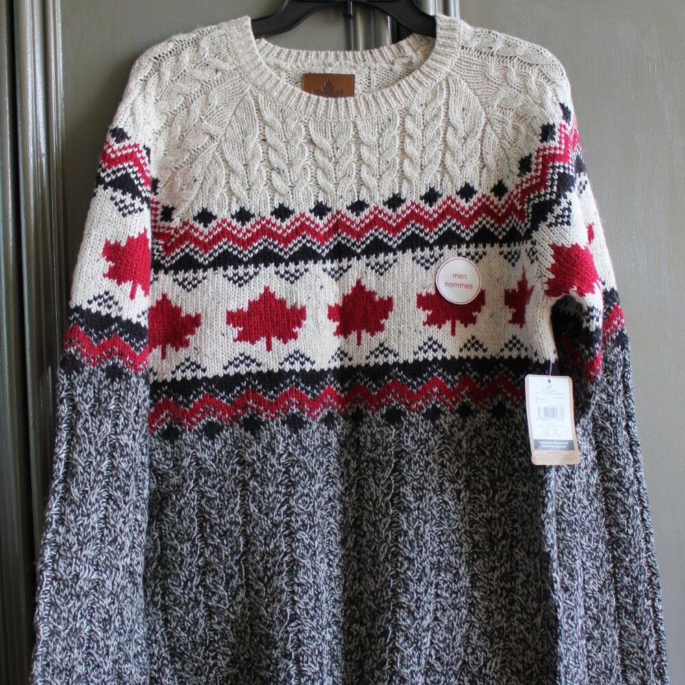 NWT Men Canada Sweater size S